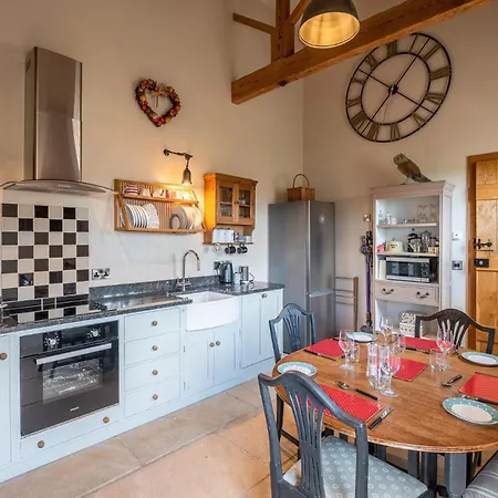 Rabbitdale Barn York